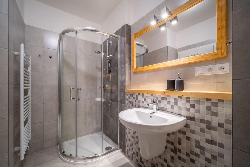 Private Cozy And Quiet Apartment Lipno nad Vltavou Luaran gambar